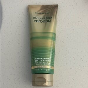 Bath & Body Works Gold and Green Hydrating Body Cream